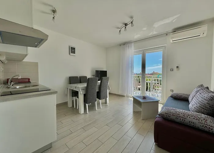 Cozy Rosmarin With A Sea View * Krk Town