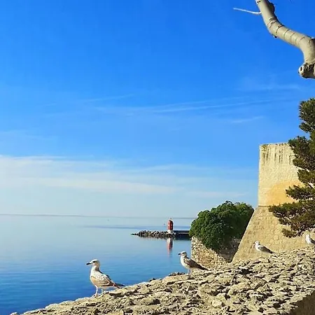 Cozy Rosmarin With A Sea View * Krk Town